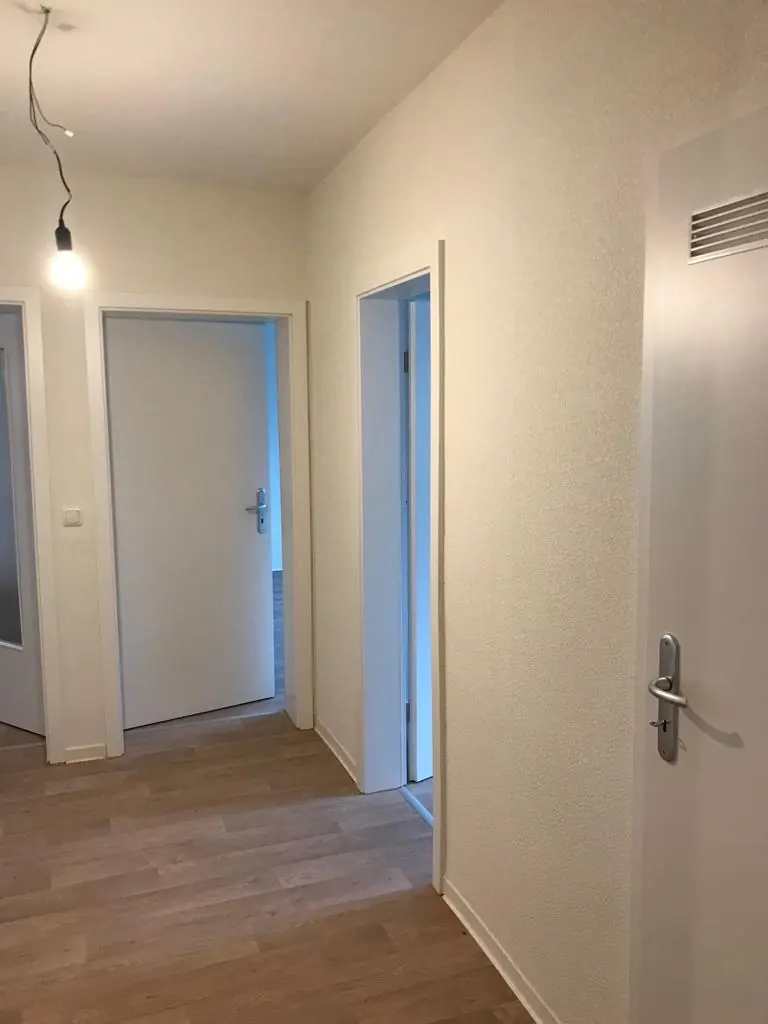 Projektfoto wohnungsrenovierung akzentwand