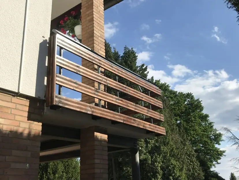 Projektfoto holzschutz balkon