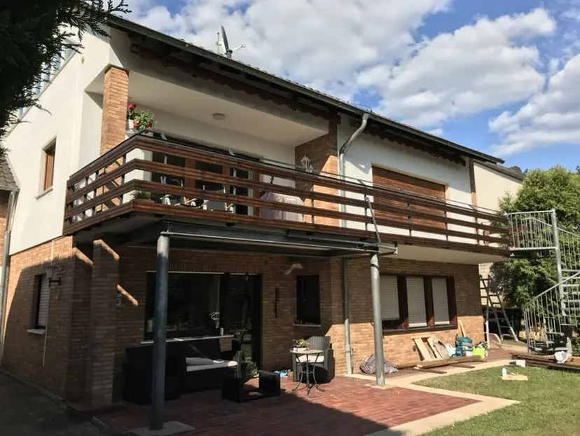 Projektfoto holzschutz balkon